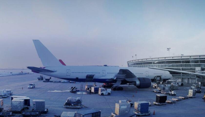 國(guó)際空運(yùn)